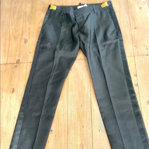 DSquared2 black pants with gold clasp NWT - Picture 5 of 5